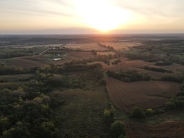 27596725