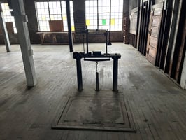 29041073