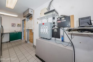 27618222