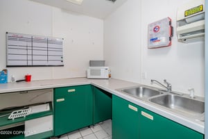 27618220