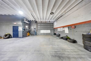 27618605