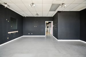 27628551