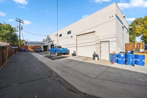 27632806