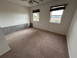 31633889