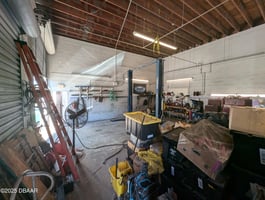 27641078