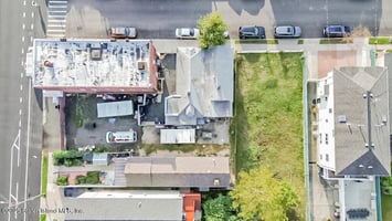 27641563