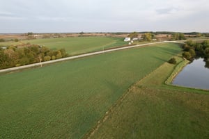 27670531
