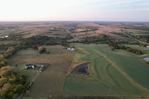 27670879