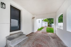 27675252