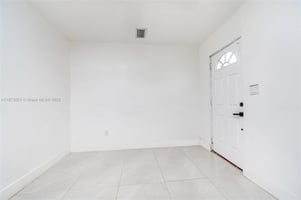 27675269