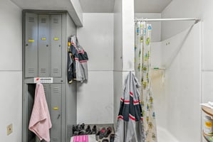 27763072