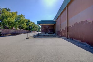27770564