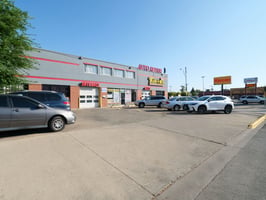 33290768