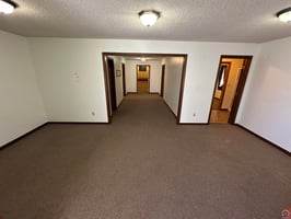 27793284