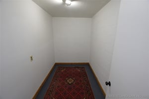 27808919