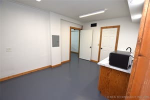 27808953