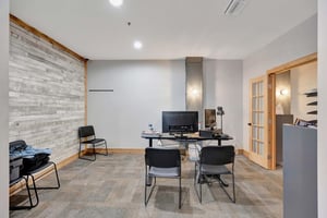 33570543
