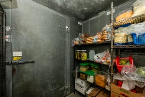 32165736