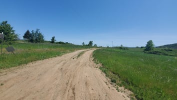27828160