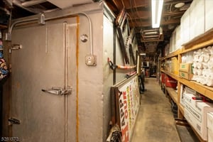 27840390