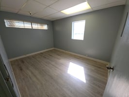 31691649