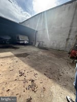 27910773