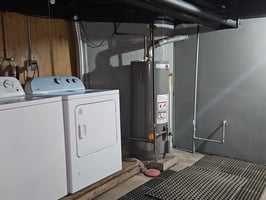 27895991