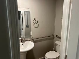 27900160
