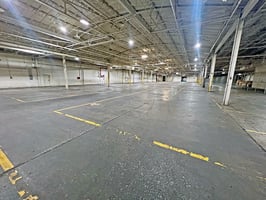 27900884