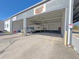27900887