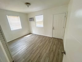 27903593