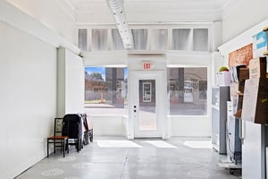 27904123