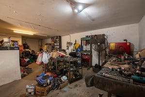27906369