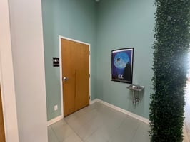28706638
