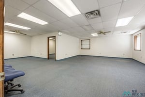 27916593