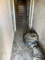 27920884