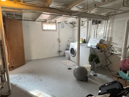 27932637