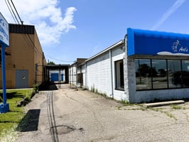 27946370