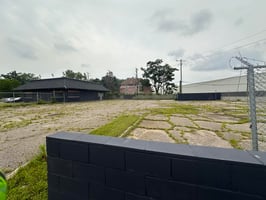 27947278