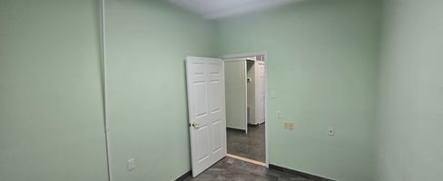 27975672