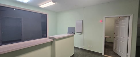 27975648