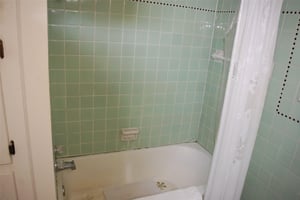 33590330