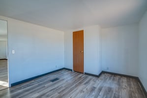 30882254