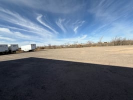 29645557