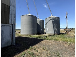 28001649