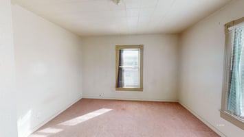 28004431