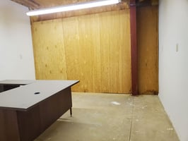 28004657
