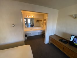 28006252