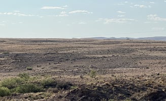 28028122