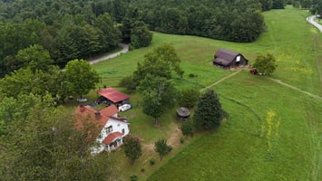 28037484